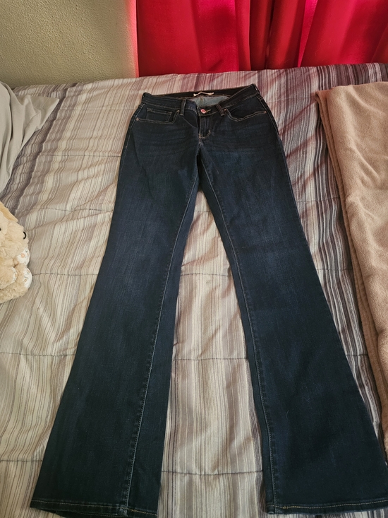 Levi's Denim - Dark Wash Women's Bootcut Jeans - Classic Dark Blue